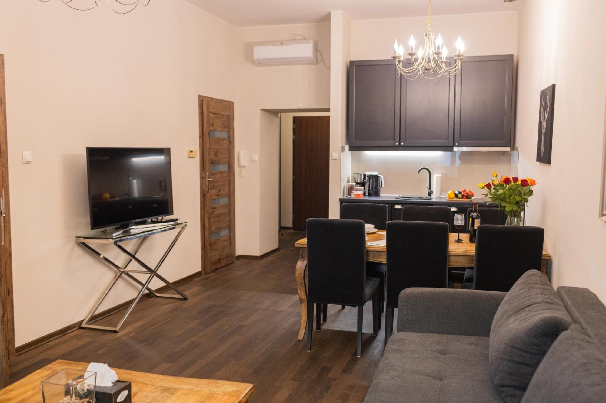 Lux Apartmenty - Old Leilighet Krasków